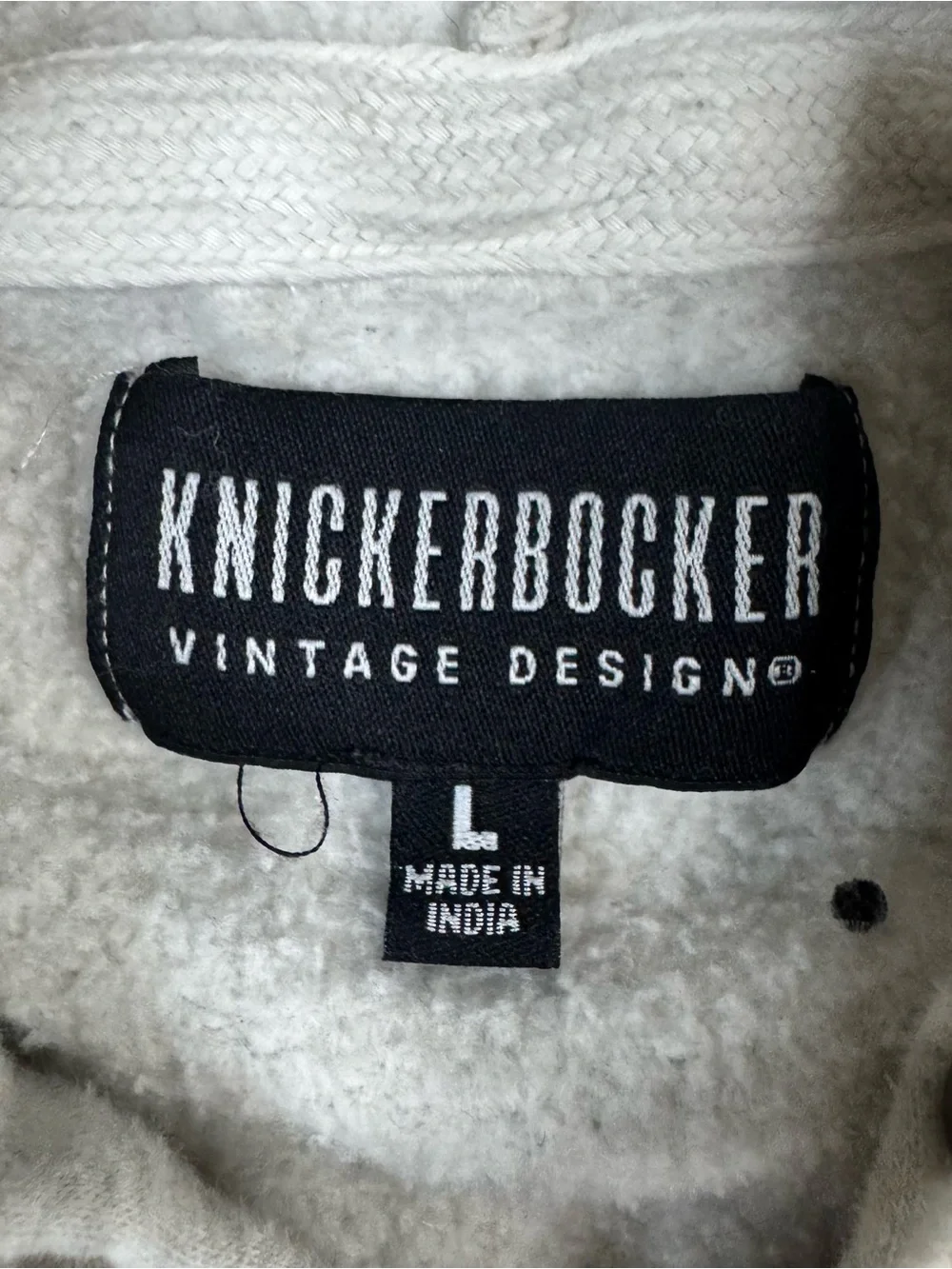 Knickerbocker Women’s Rainbow Long Sleeve Pullover Hoodie Size Large.